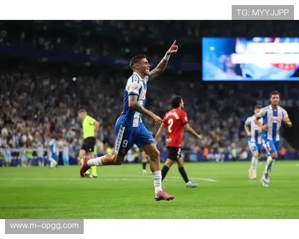 西甲西班牙人费尔南德斯状态爆棚 后防稳固展现强大整体实力